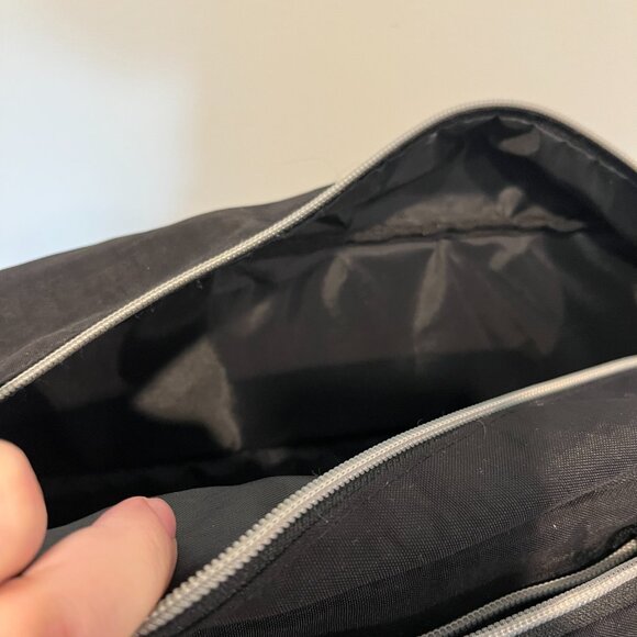 Black Biaggi Zipsak Boost! Underseater Expands To Carry-On Bag - Picture 5 of 9